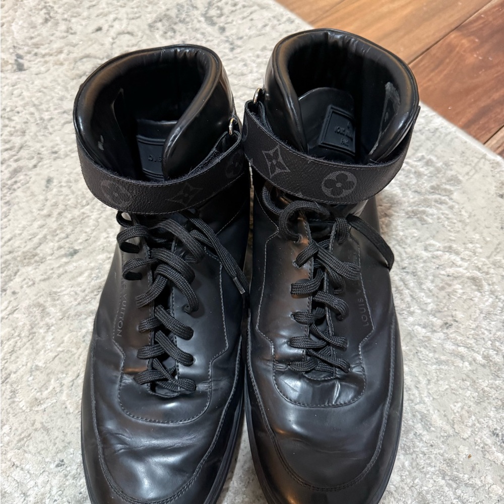 Louis Vuitton Black Leather Men's Sneakers